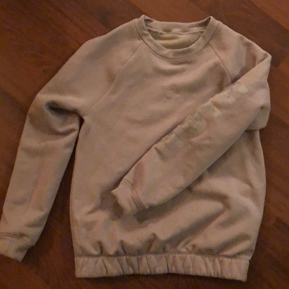 Lululemon sweatshirt